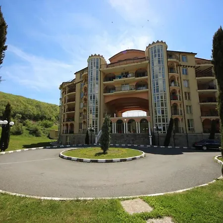 Apartment Negresko Family Elenite