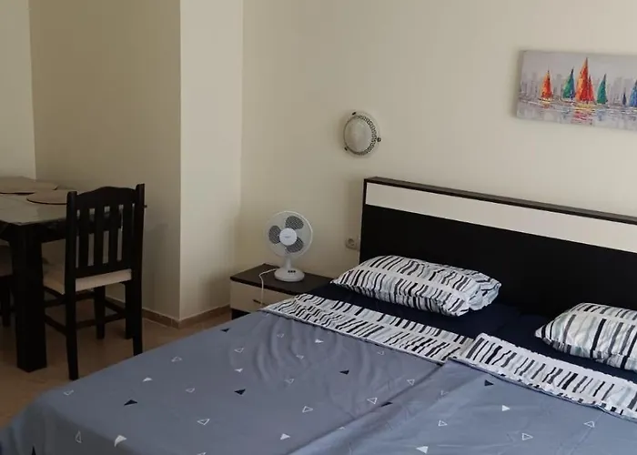 Negresko Family Apartment *
